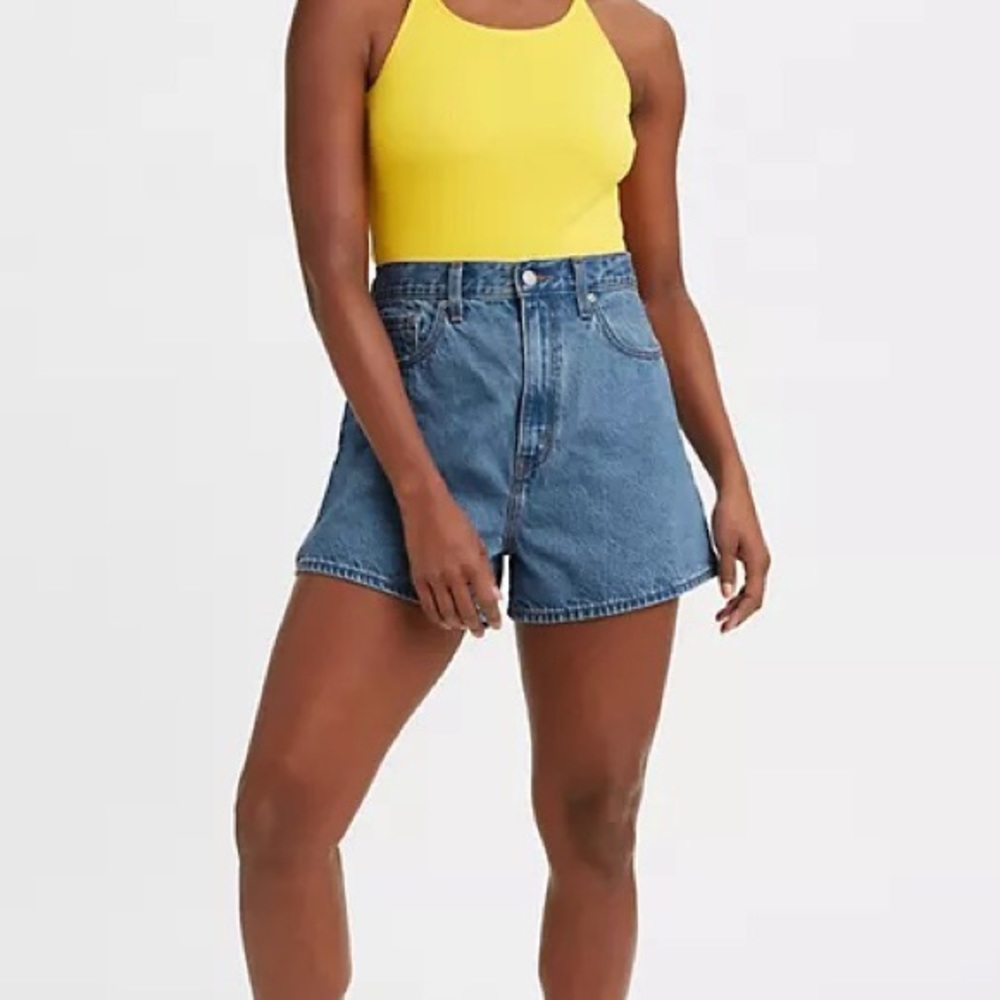 Levi’s High Loose Short